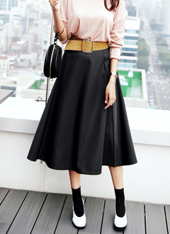 GlossyFlareSkirt