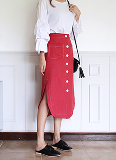 StitchesButtonLongSkirt