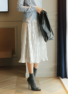PleatedMetalicMidiSkirt
