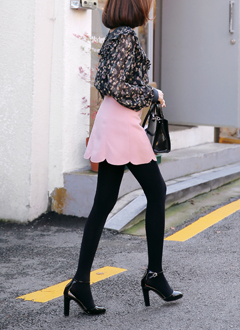 ScallopHemSideZipSkirt