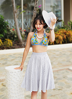 PinStripedMidiSkirt-Xe