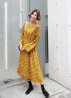 FloralSmokedMidiDress