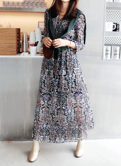 V-neckPrintedChiffonDress