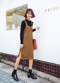 SleevelessKnitDress