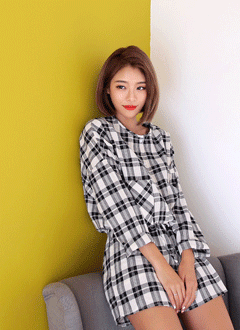 LongSleeveOversizeCheckDress