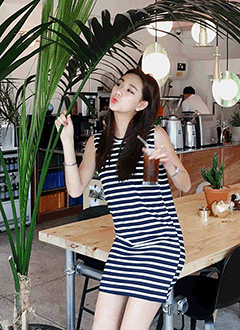 StripedSleevelessDress
