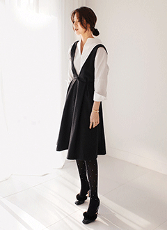 DeepV-neckFlareDress