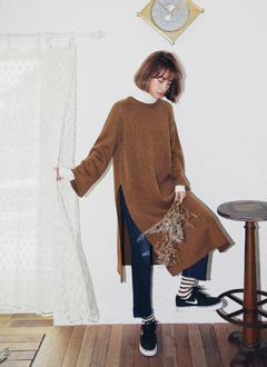 SideSlitKnitDress