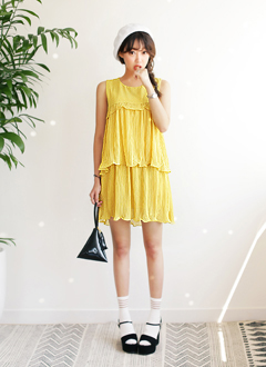 PleatsSleevelessDress