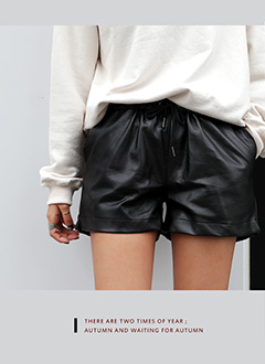 ElasticzedStringRibbonTieFauxLeatherShorts