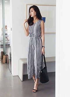 StripeSleevelessCrinkleTopAndPantsSet