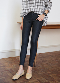 BasicSkinnyJean