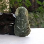 和田青玉帶糖吉祥玉觀音