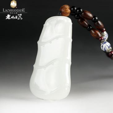 和田玉羊脂玉把件竹節細膩油潤線條流暢