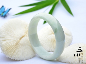 特價糯種飄花天然A貨翡翠圓鐲