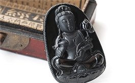 天然翡翠掛件--老坑糯種墨翠局部拋光精工雙面細雕觀音