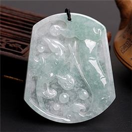 天然翡翠掛件--老坑冰糯種淺綠飄花浮雕子岡牌喜福連連