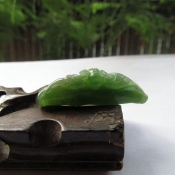 純天然新疆和田玉碧玉竹子蝙蝠吊墜/玉緣軒正品