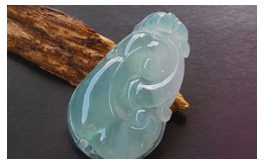 天然翡翠掛件--老坑冰玻種淺藍(lán)綠水潤清透飽滿圓潤福壽如意