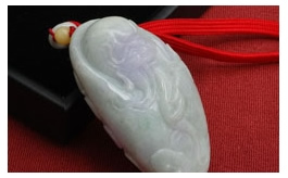 天然翡翠手玩擺件-淺綠微紫圓潤精雕喜氣祥和壽星