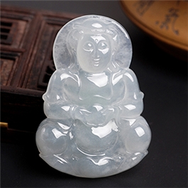 天然翡翠掛件--老坑冰種淺綠細(xì)膩潤澤雙面精雕觀音