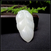 天然和田玉青白玉葉子掛件