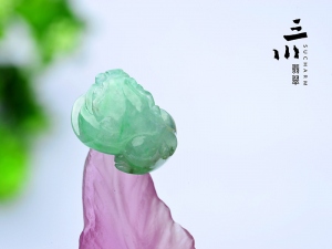特價冰種天然A貨翡翠瑞獸吊墜