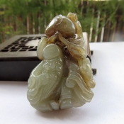 純天然新疆和田玉青白帶糖色壽星佬把玩件