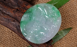 天然翡翠掛件--老坑冰糯種陽綠飄花細潤晶瑩圓潤精雕吉祥玉兔