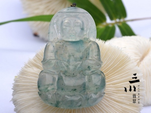 冰種飄藍花天然A貨翡翠觀音吊墜