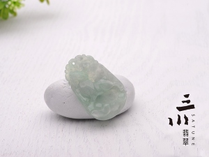 特價天然A貨翡翠生肖羊