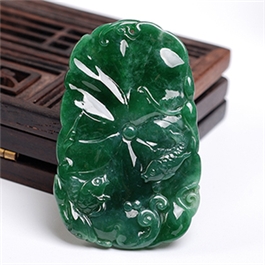 天然翡翠掛件-老坑糯種濃綠瑩潤細膩均勻雙面精雕魚戲荷葉間