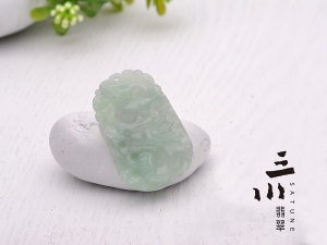 天然A貨翡翠生肖龍