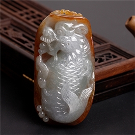 天然翡翠掛件--老坑糯種黃翡立體浮雕厚實大氣如意龍魚