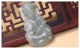 天然翡翠掛件-老坑冰糯種油青綠雙面精雕慈悲辟邪觀(guān)音