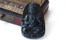 天然翡翠掛件--老坑糯種墨翠局部拋光精工雙面細雕觀音