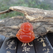 巴西紅瑪瑙笑佛吊墜
