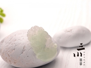 豆種天然A貨翡翠生肖豬吊墜