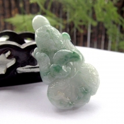 緬甸翡翠A貨飄花玉白菜吉祥掛件/玉石百財?shù)鯄?遇百財(白菜)花件/玉緣軒正品