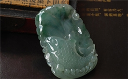 天然翡翠掛件--老坑冰種飄藍花細膩凝潤雙面浮雕宏圖大展