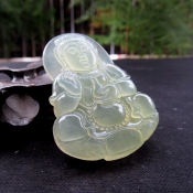 精美湖綠天然冰透岫玉觀音掛件