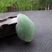 清新水潤精美天然東陵玉招財(cái)金蟾玉掛件