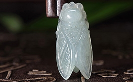 天然翡翠掛件--老坑冰糯種淺綠均色立體精雕小巧可愛(ài)一鳴驚人