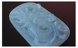 天然翡翠掛件--老坑冰種清雅淺綠水潤晶瑩浮雕大氣威武飛龍在天