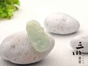 豆種天然A貨翡翠生肖馬吊墜