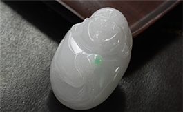 天然翡翠掛件--老坑冰糯種瑩白細膩均勻潤澤晶瑩精工巧雕逍遙佛