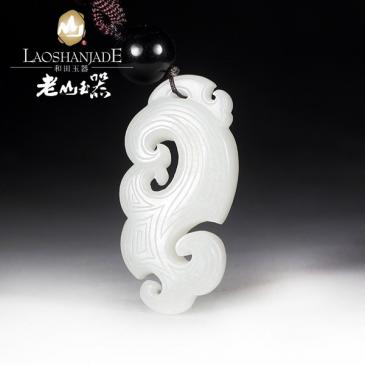 和田玉掛件祥瑞色澤白皙