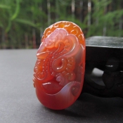 天然巴西紅瑪瑙生肖蛇吊墜