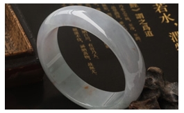 天然翡翠手鐲--老坑冰種清雅淺紫綠飄黃翡水潤晶瑩圓潤厚裝寬版扁口圓鐲(58)