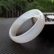 冰種白瑪瑙精美手鐲/瑪瑙玉鐲正品/玉鐲正品/玉鐲冰種/玉鐲特價
